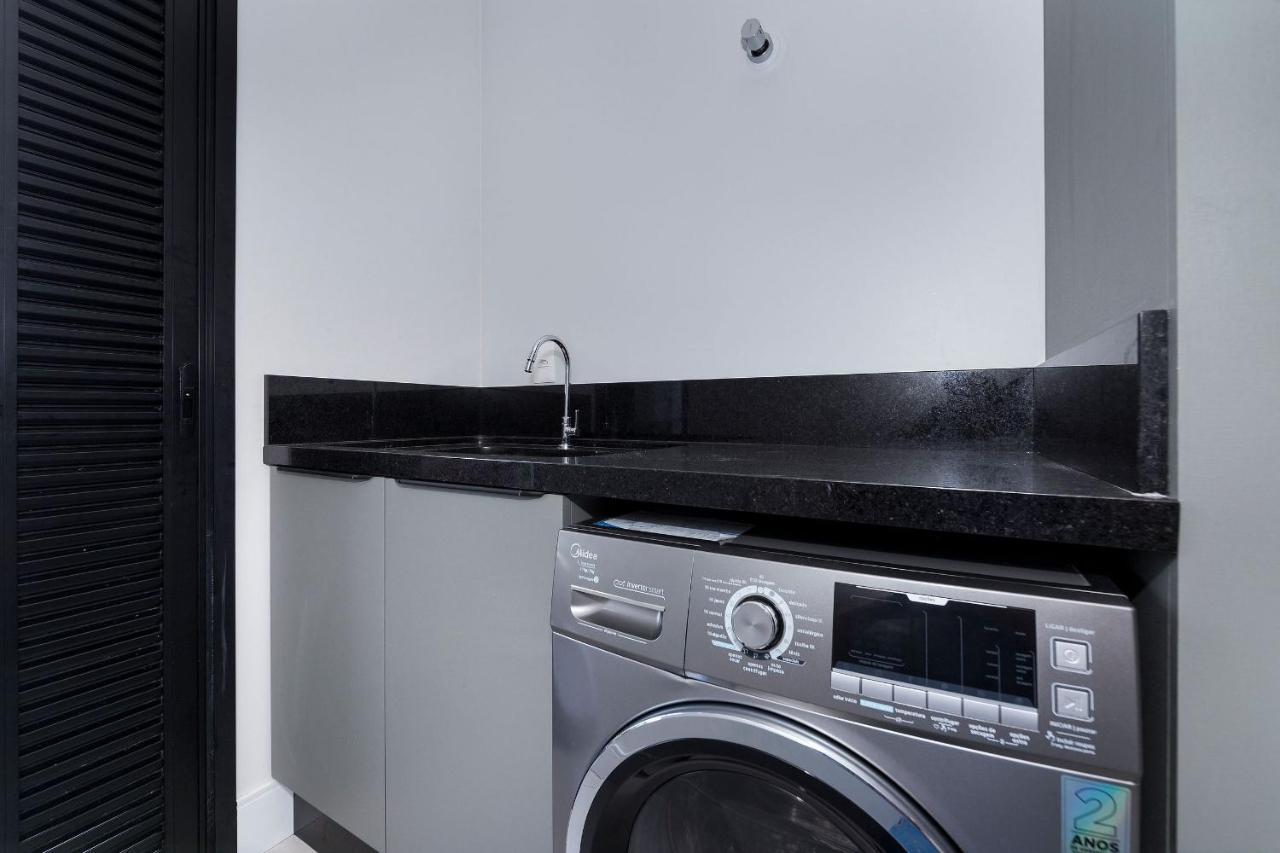 Adra 301 - Apartamento No Centro De Bombinhas - Rooftop Com Piscina E Academia - A Poucos Metros Da Praia - Luaran gambar