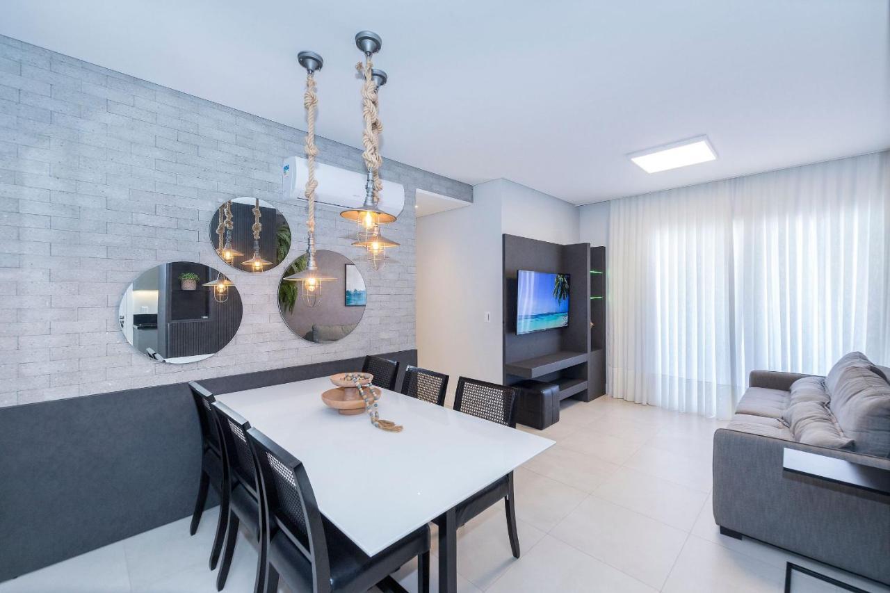Adra 301 - Apartamento No Centro De Bombinhas - Rooftop Com Piscina E Academia - A Poucos Metros Da Praia - Luaran gambar
