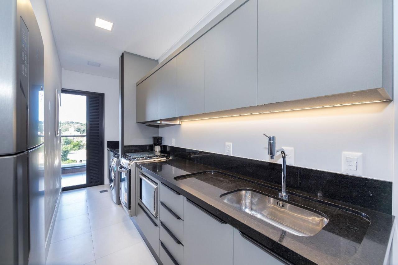 Adra 301 - Apartamento No Centro De Bombinhas - Rooftop Com Piscina E Academia - A Poucos Metros Da Praia - Luaran gambar