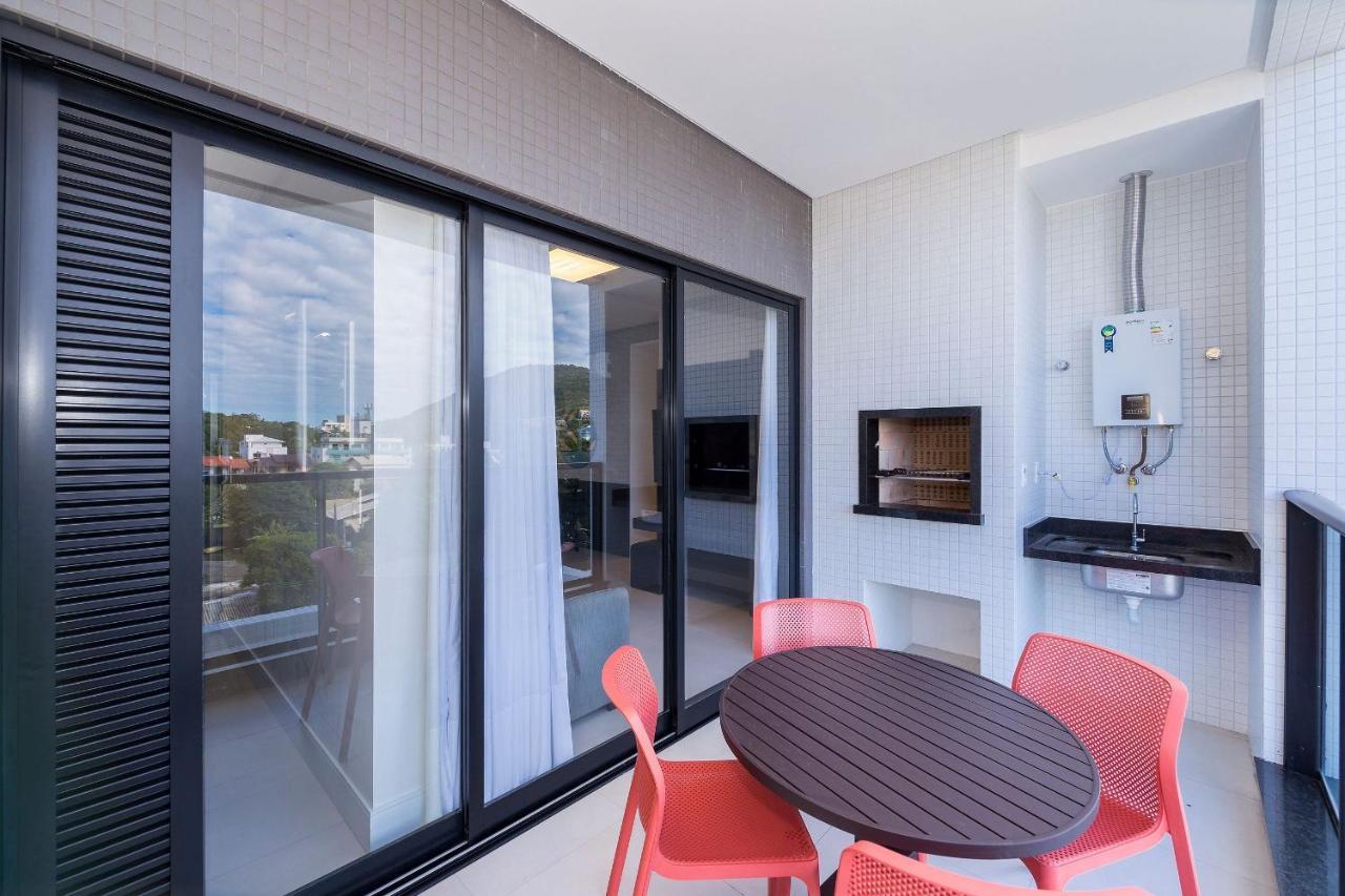 Adra 301 - Apartamento No Centro De Bombinhas - Rooftop Com Piscina E Academia - A Poucos Metros Da Praia - Luaran gambar