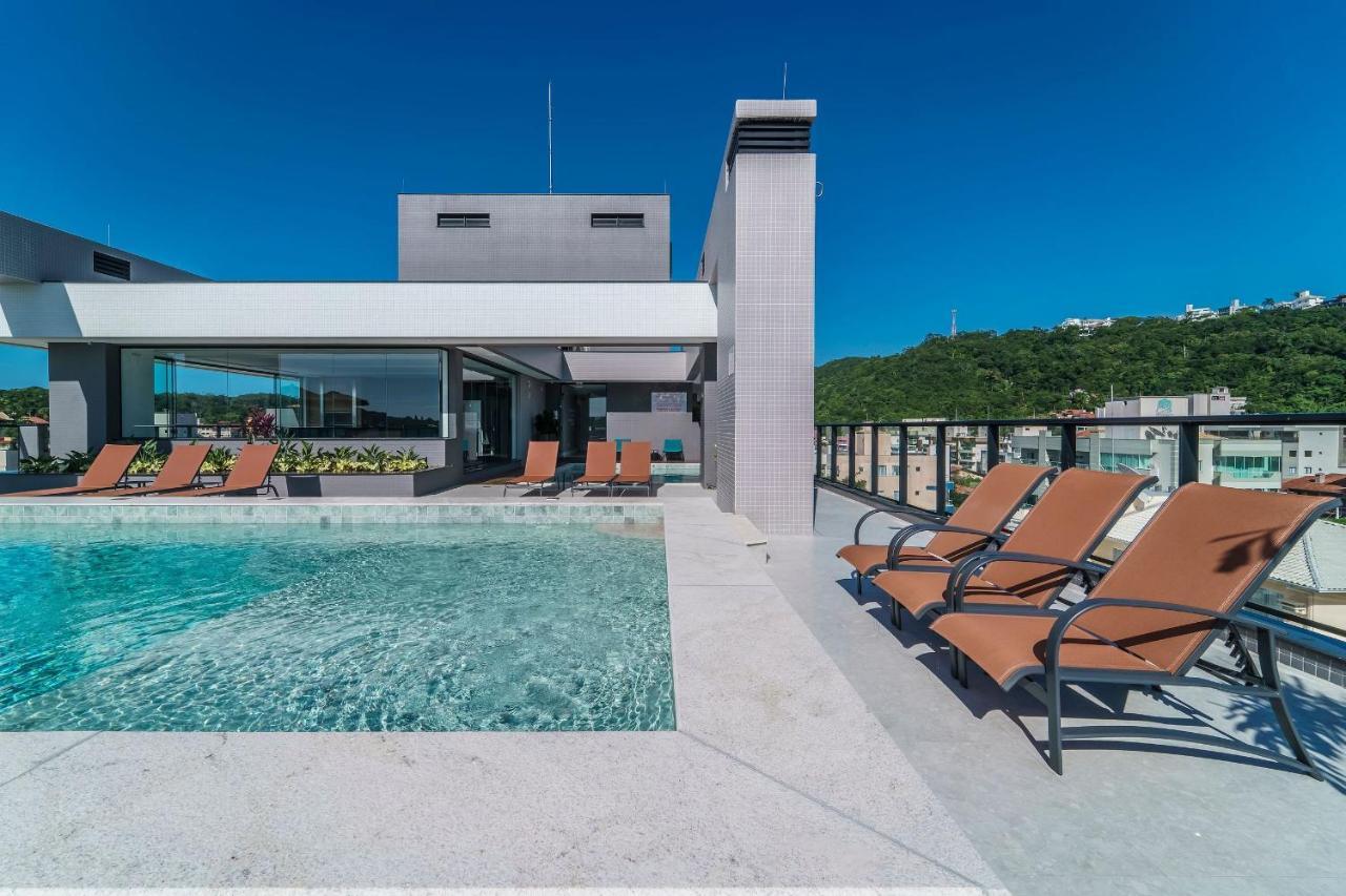 Adra 301 - Apartamento No Centro De Bombinhas - Rooftop Com Piscina E Academia - A Poucos Metros Da Praia - Luaran gambar
