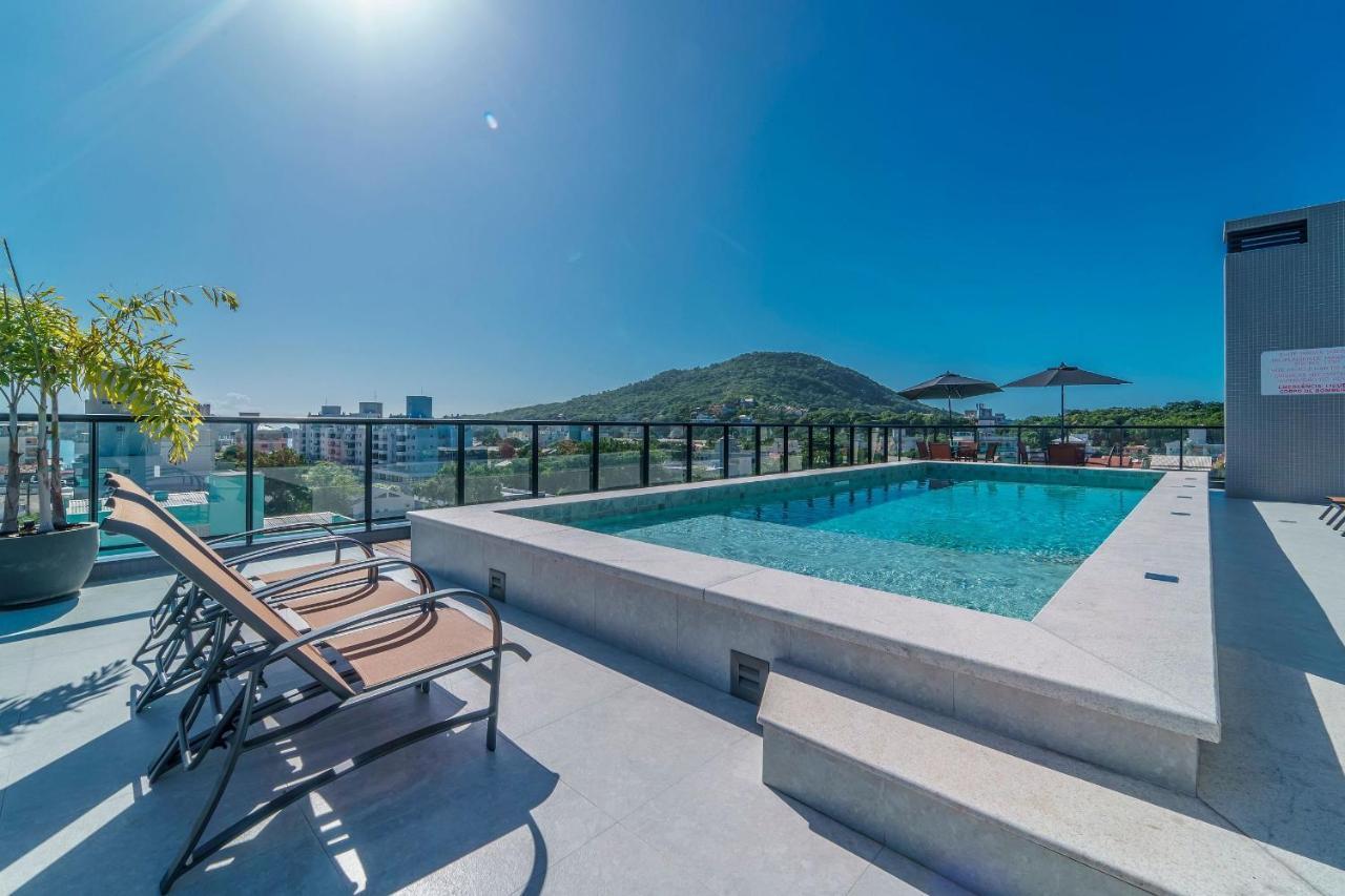 Adra 301 - Apartamento No Centro De Bombinhas - Rooftop Com Piscina E Academia - A Poucos Metros Da Praia - Luaran gambar